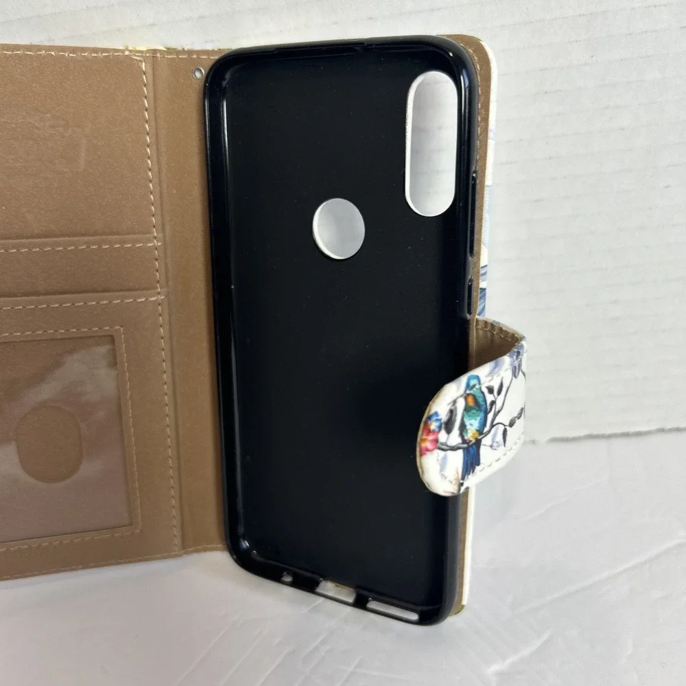 BCOV iPhone XR Flip Case 